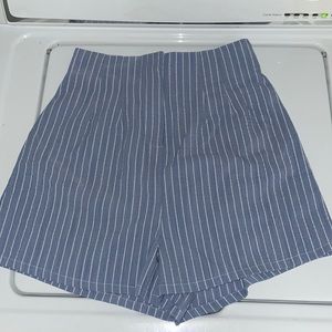 Sadie and Sage high waisted stretch pinstripe shorts. Size S